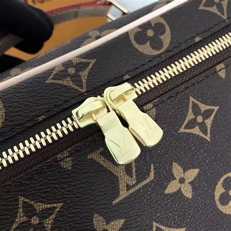 colour changing louis vuitton bag|louis vuitton purse with zipper.